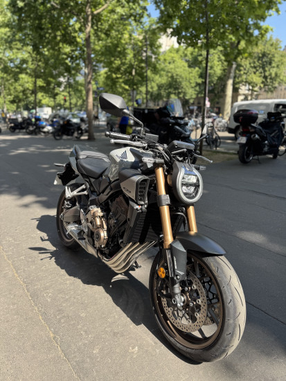 Honda CB650R  - 999KM - 7990€ - GRIS NARDO - MEC 03/2025 - REF HC783SC - PARIS