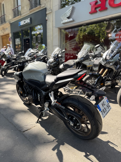 Honda CB650R  - 999KM - 7990€ - GRIS NARDO - MEC 03/2025 - REF HC783SC - PARIS