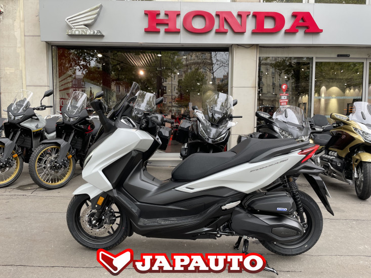 Honda NSS 350 FORZA BLANC MAT - 5790€ -  499KM - MEC 08/2025 - REF HF583EY - PARIS