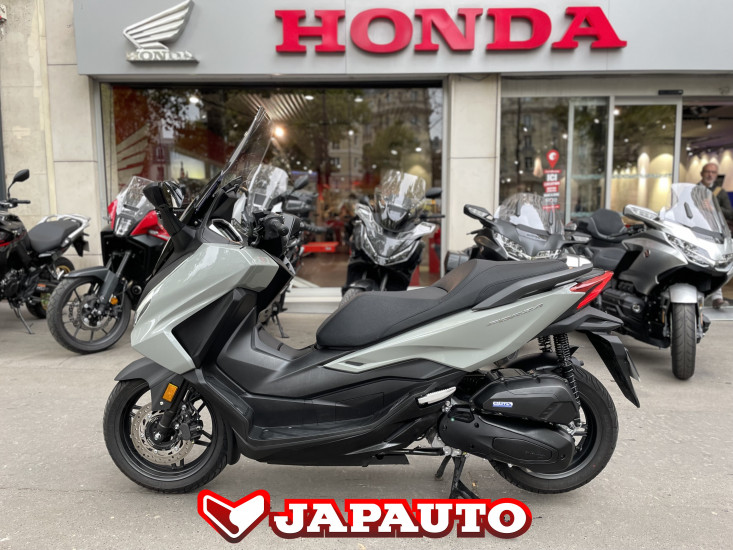 Honda NSS 125 FORZA - 3000 KM-4590€ - GRIS NARDO - MEC 05/2025 - PARIS