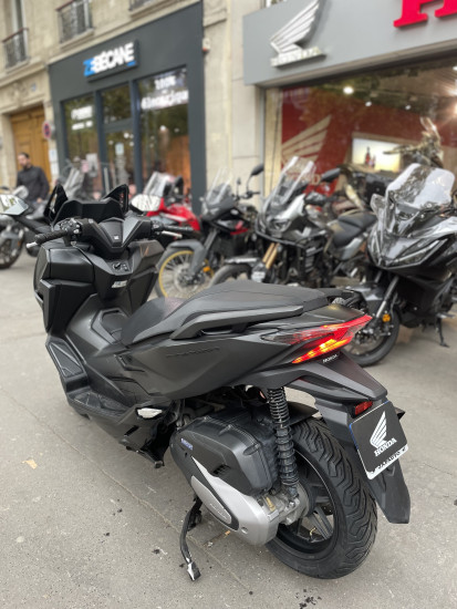 Honda NSS FORZA 125 NOIR MAT - 3490€- 49116KM - MEC 07/2022- REF GH788TL - PARIS
