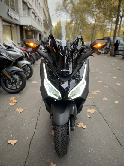 Honda NSS 350 FORZA NOIR - 4490€- 25461KM - MEC 10/2023- REF GS233BA - PARIS