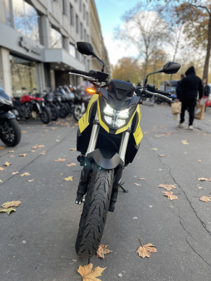HONDA CB 750 HORNET - 5790€ - 4666KM - 02/2025 - QUICKSHIFTER -JAUNE - REFGQ559FR - PARIS