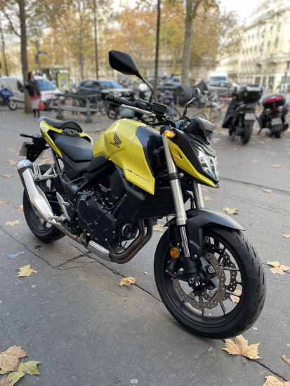 HONDA CB 750 HORNET - 5790€ - 4666KM - 02/2025 - QUICKSHIFTER -JAUNE - REFGQ559FR - PARIS