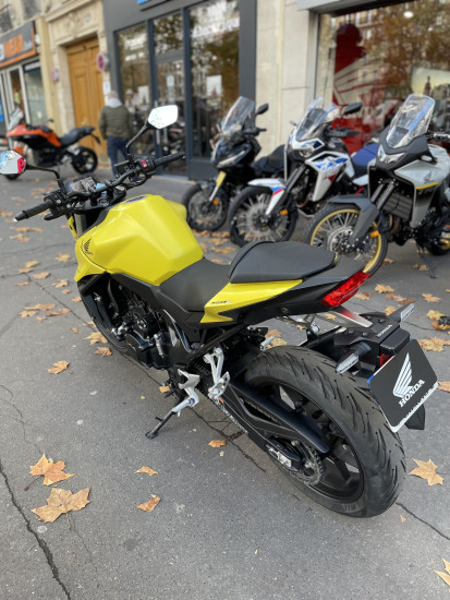 HONDA CB 750 HORNET - 5790€ - 4666KM - 02/2025 - QUICKSHIFTER -JAUNE - REFGQ559FR - PARIS