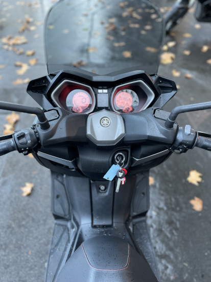 Yamaha X-MAX 125 - 29536KM -2990€ - NOIR MAT - MEC 04/2017- REFEL144NZ - PARIS