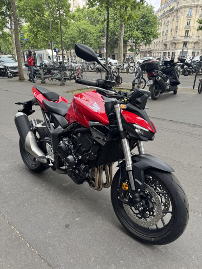 HONDA CB 1000 HORNET - 8890€ - 499KM - 02/2025 - ROUGE - REF HB586VM - PARIS