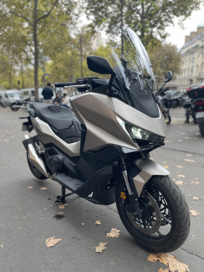 Honda NSS 750 FORZA BEIGE - 10490€- 5707KM - MEC 2025- REFHD992AQ - PARIS