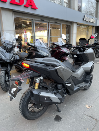 Honda ADV 350 GRIS MAT - 5990€- 399KM - MEC 2025- REFHF468NR - PARIS