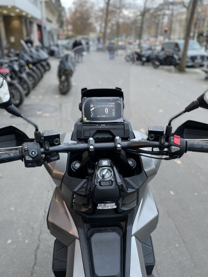 Honda ADV 350 GRIS MAT - 5990€- 399KM - MEC 2025- REFHF468NR - PARIS