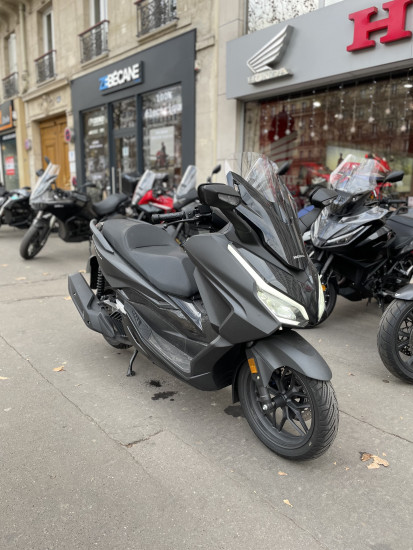 Honda NSS 125 FORZA -  4890€ - 299KM - NOIR MAT - MEC 2025 - REFHF120NS - PARIS