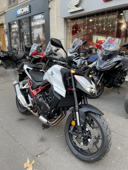 HONDA CB 750 HORNET - 6900€ - 299KM - 02/2025 - BLANC- REFHB089XR - PARIS