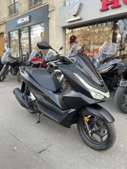 Honda PCX 125 - 199 KM -3190€ - NOIR - MEC 2025 - REFHF411QG - PARIS