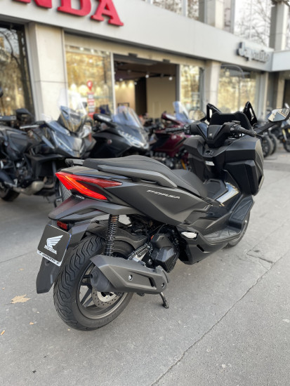 Honda NSS 125 FORZA - 4890€ - 199KM - NOIR MAT - MEC 2025- REFHF236NT - PARIS