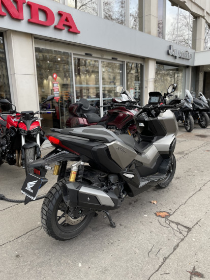 Honda ADV 350 GRIS MAT - 5990€ - 899KM - MEC 2025 - REFHE215NB - PARIS