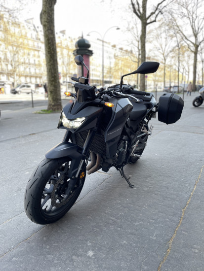 HONDA CB 750 HORNET - 6490€ - 7835KM - MEC 2025 - NOIR MAT - REFHD078QE - PARIS