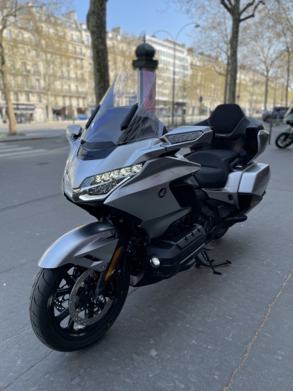 Honda GL 1800 GOLDWING TOURING DCT - 33 990€- 4999KM - MEC 2025 - GRIS ARGENT - REFHF767KD - PARIS