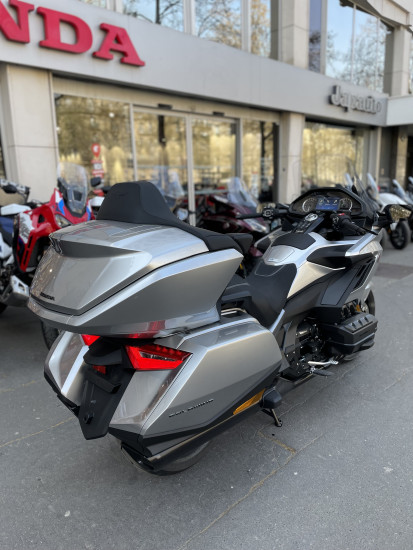 Honda GL 1800 GOLDWING TOURING DCT - 33 990€- 4999KM - MEC 2025 - GRIS ARGENT - REFHF767KD - PARIS