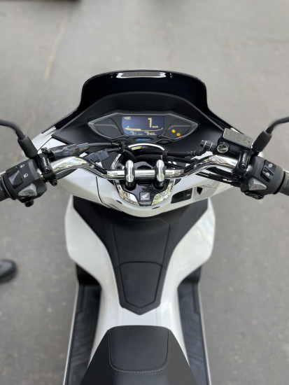 Honda PCX 125 - 2690€ - 9468KM - BLANC - MEC 2023 - REFGS670EP - PARIS