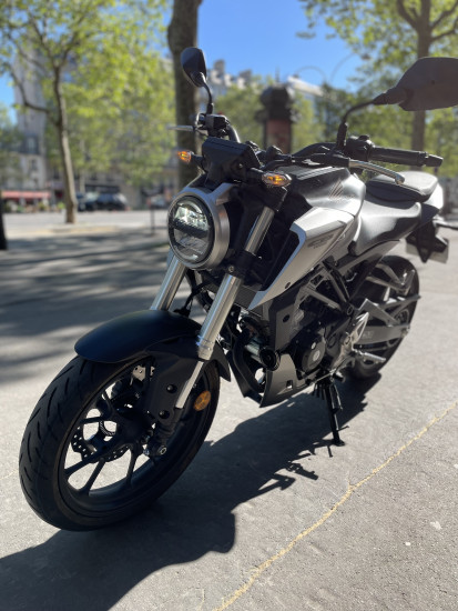 HONDA CB 125 R - 4190€ - 3936KM - MEC 2019 - REFFJ460GR - PARIS