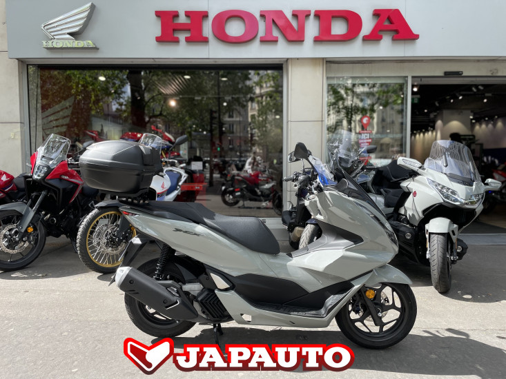 Honda PCX 125 - 2790€ - 4770KM - MEC 2024 - REF GY773RA - PARIS