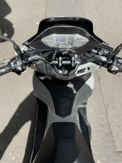 Honda PCX 125 - 2790€ - 4770KM - MEC 2024 - REF GY773RA - PARIS