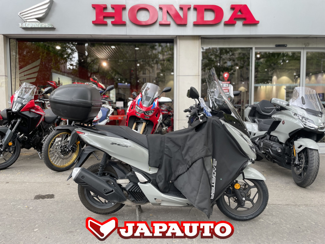 Honda GL 1800 GOLDWING TOURING DCT - 32 990€- 4999KM - MEC 2025 - GRIS ARGENT - REFHF767KD JAPAUTO MOTO  PARIS 